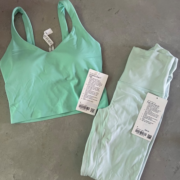 Lululemon Align HR 25” leggings, mint green, size 4, NWT - Picture 4 of 4